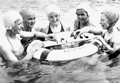 No Chaps!
Five lady swimmers play dominoes in Helensburgh Outdoor Pool in the 1930s.
