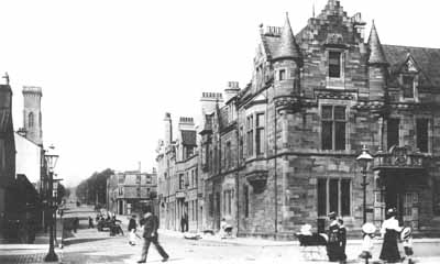 Sinclair Street looking north
Looking up Sinclair Street from below Princes Street, circa 1908.
