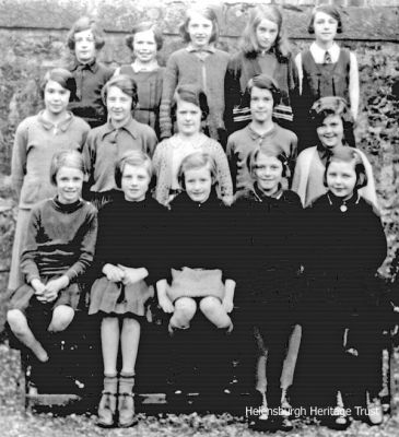 1930s Rhu Primary School girls
Isobel Macdonald is in the middle of the front row. Other names would be welcomed. Image supplied by Liz Sutherland.
