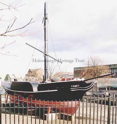 The Comet replica
The 150th anniversary of Henry Bell's Comet was celebrated on September 18 1962 when a replica of the Comet arrived at Helensburgh Pier from Port Glasgow as part of a special regatta. Construction of the working replica was sponsored by Sir William Lithgow, and it is now on permanent display in Port Glasgow town centre.
