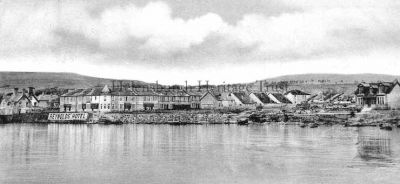 Craigendoran from the pier
An unusual view of the homes and the Reynolds Station Hotel on Craigendoran seafront, taken from the pier. Circa 1906.
