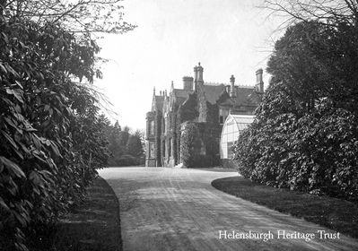 Ferniegair from the east
Ferniegair on West Clyde Street, home of the Kidston family and immediately east of Cairndhu, built in 1869 by architect John Honeyman and demolished in the 1960s. Image supplied by John Johnston.
