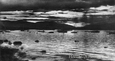 Gareloch sunset
Yachts moored on the Gareloch at Rhu in the sunset, circa 1935.
