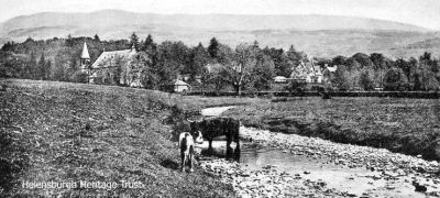 Garelochhead UF Church
A 1918 image of Garelochead showing the United Free Church, which existed from 1873-1938, and cattle in the burn.
