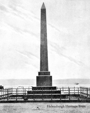 The Henry Bell monument
The monument to steamship pioneer Henry Bell, Helensburgh's first Provost, on the seafront at the foot of James Street. Image date unknown.
