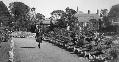 Hermitage Park entrance
The most recent entrance to Hermitage Park â€” from Sinclair Street â€” shortly after it was created. In the distance is Hermitage Primary School. Image by courtesy of Helensburgh Library; date unknown.
