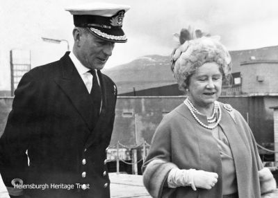 In conversation
The Commodore Clyde, Commodore Derek Kent, with the Queen Mother at the Clyde Submarine Base at Faslane in May 1968. Photo by Donald Fullarton.
