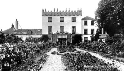 Queen's Hotel
The Queen's Hotel was originally Baths House, built by Henry Bell, who built Europe's first commercial steamship the Comet in 1812. The building has had many alterations but still stands on East Clyde Street, having been converted into flats. Image date unknown.
