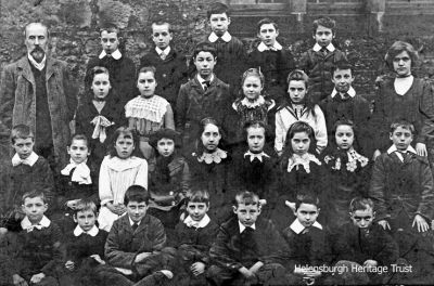 Rhu School c.1905
The teacher and pupils of Rhu Public School. More details would be welcome. Image supplied by Liz Sutherland.
